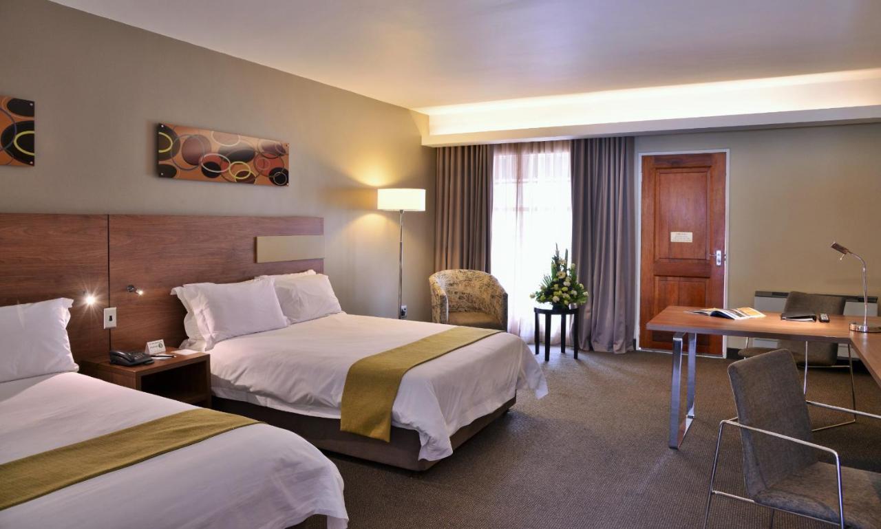 Birchwood Hotel And Or Tambo Conference Centre Boksburg Ngoại thất bức ảnh