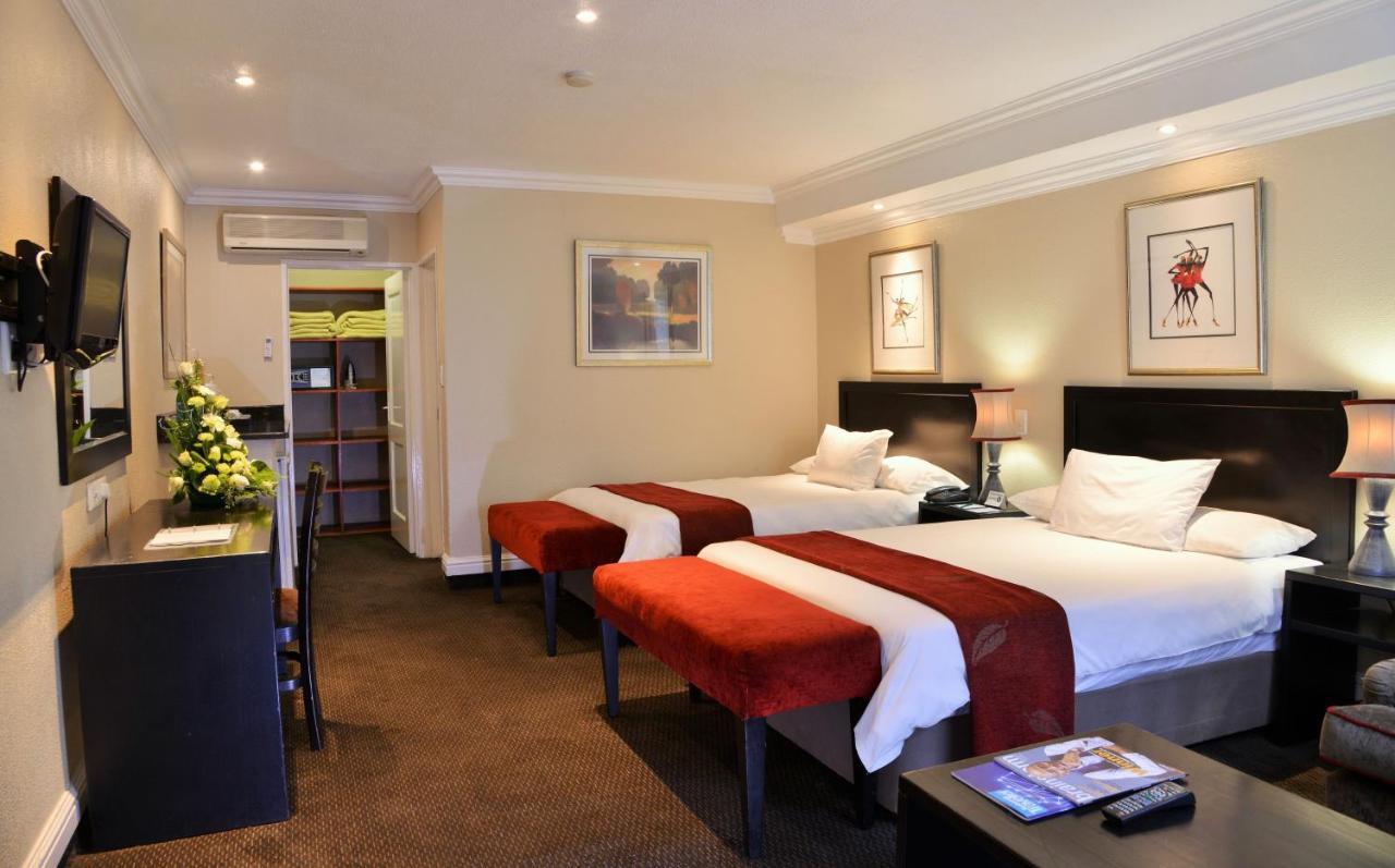 Birchwood Hotel And Or Tambo Conference Centre Boksburg Ngoại thất bức ảnh