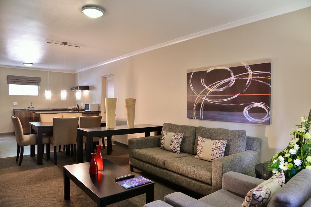 Birchwood Hotel And Or Tambo Conference Centre Boksburg Ngoại thất bức ảnh