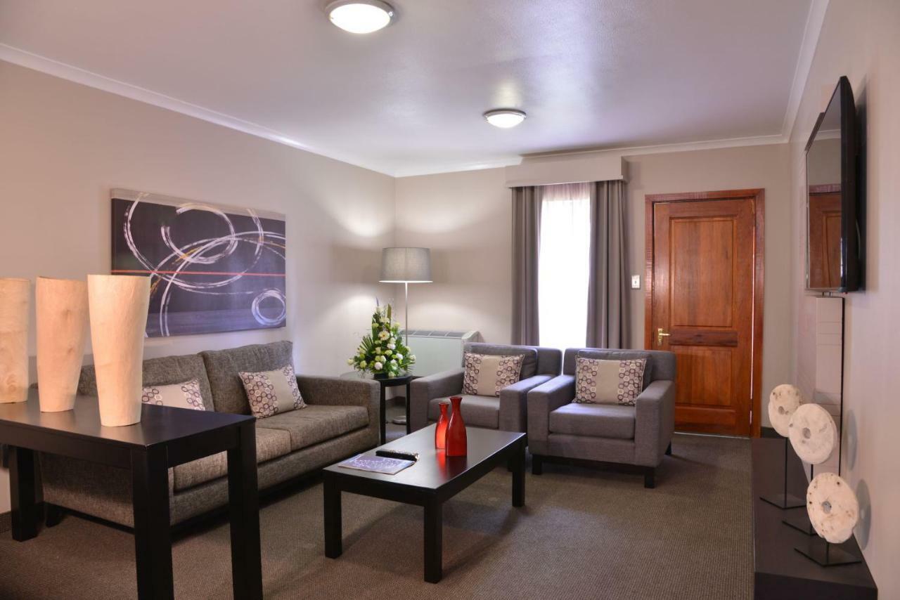 Birchwood Hotel And Or Tambo Conference Centre Boksburg Ngoại thất bức ảnh