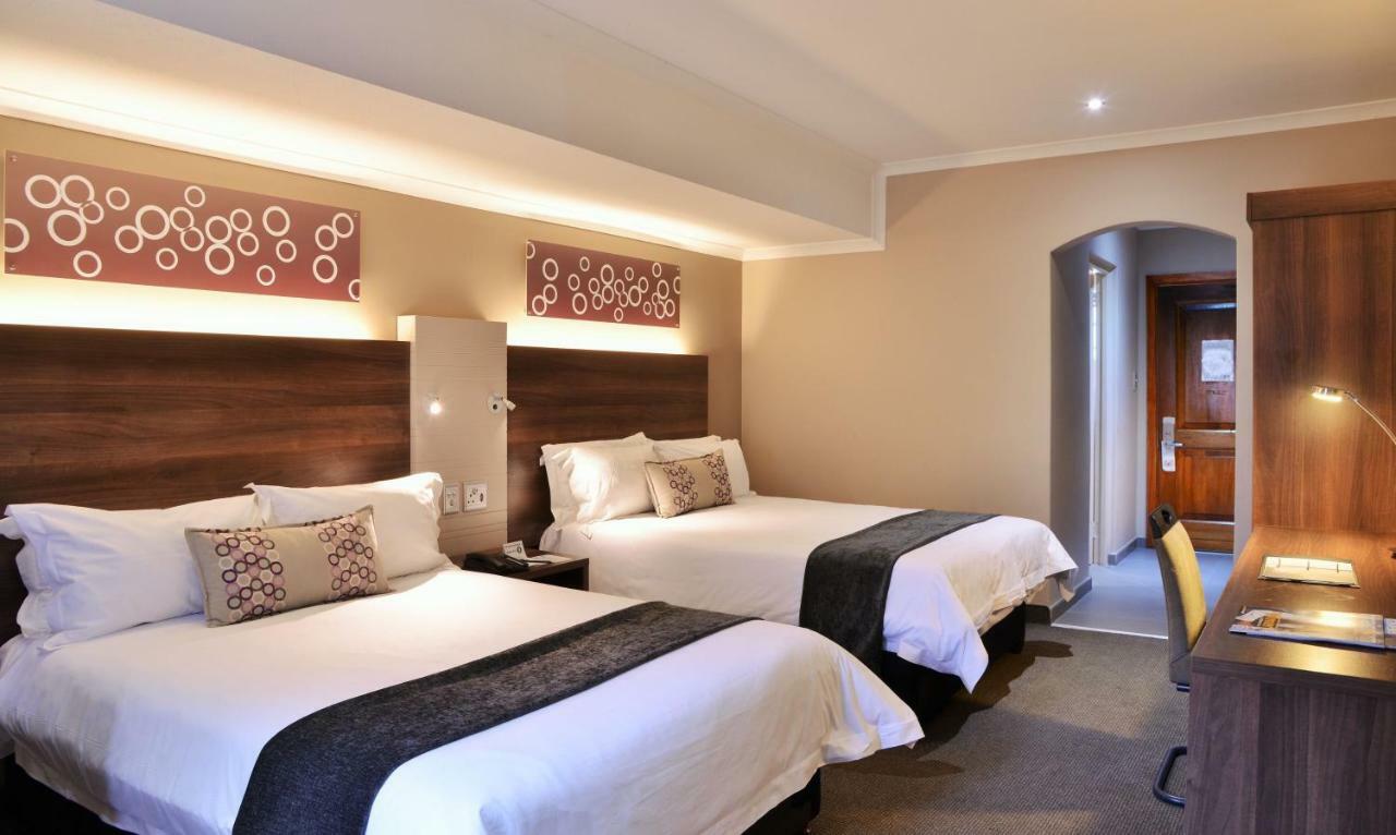 Birchwood Hotel And Or Tambo Conference Centre Boksburg Ngoại thất bức ảnh