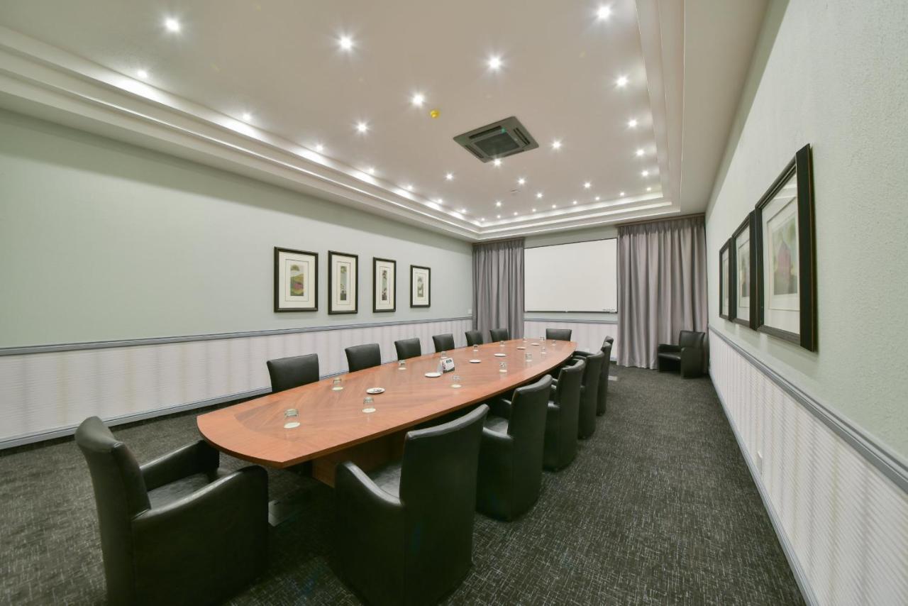 Birchwood Hotel And Or Tambo Conference Centre Boksburg Ngoại thất bức ảnh